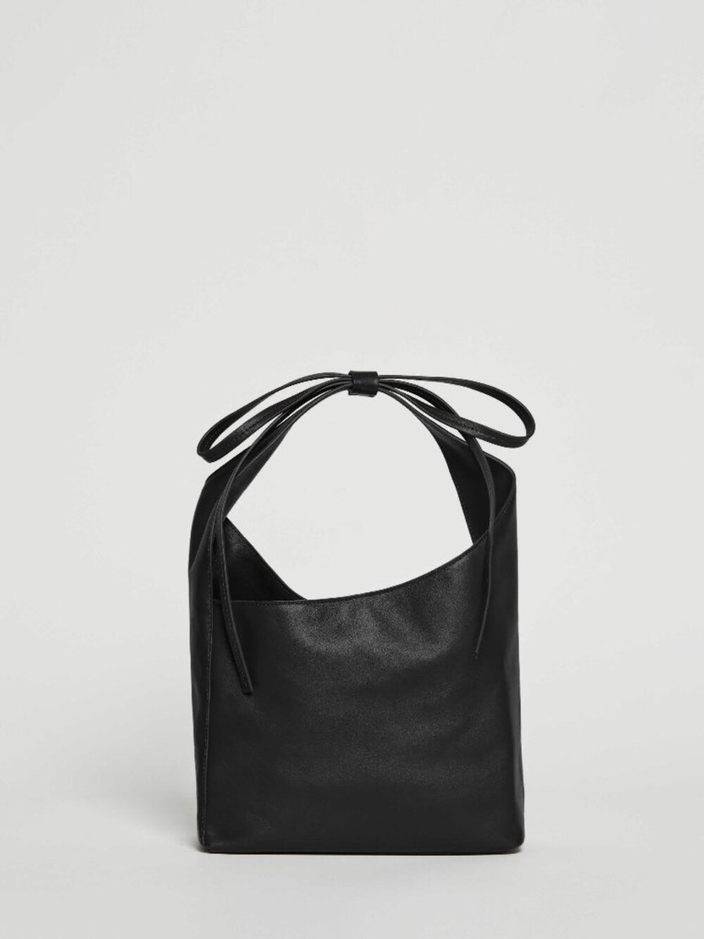 Reformation Small Vittoria Tote Black - Size OS
